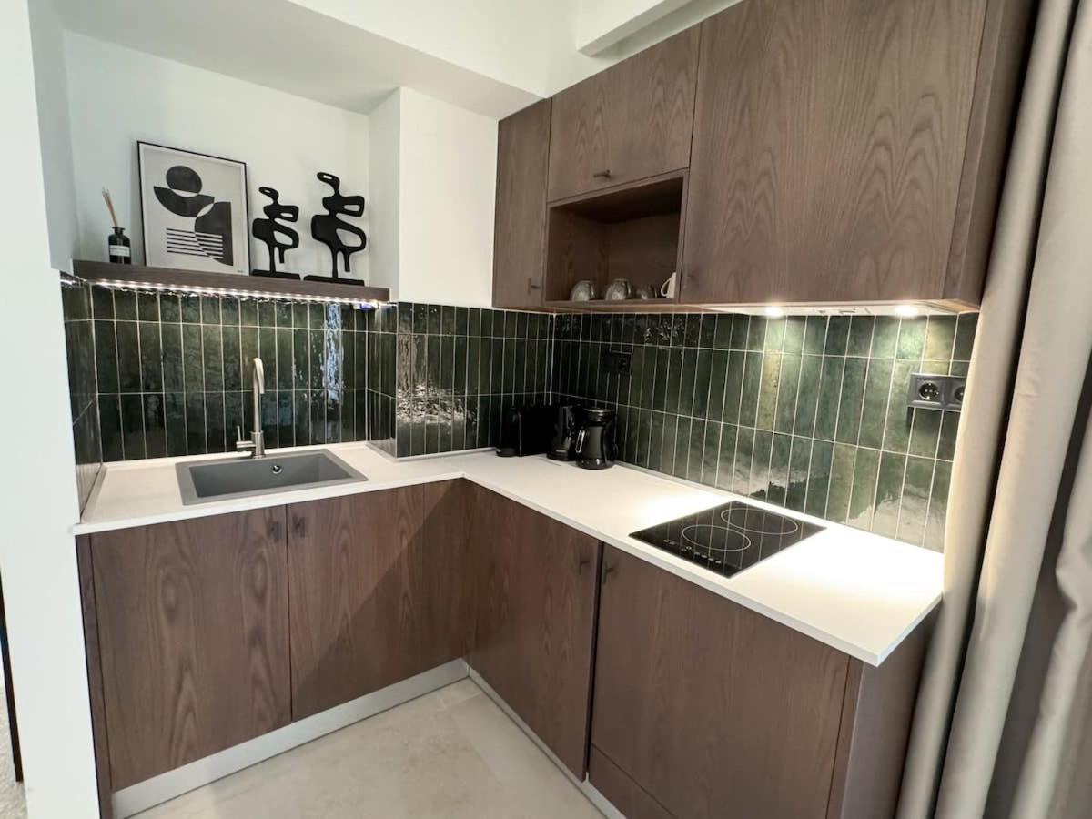 דירות Naousa  Urban Gem In The Heart Of Naoussa A Stylish Escape מראה חיצוני תמונה
