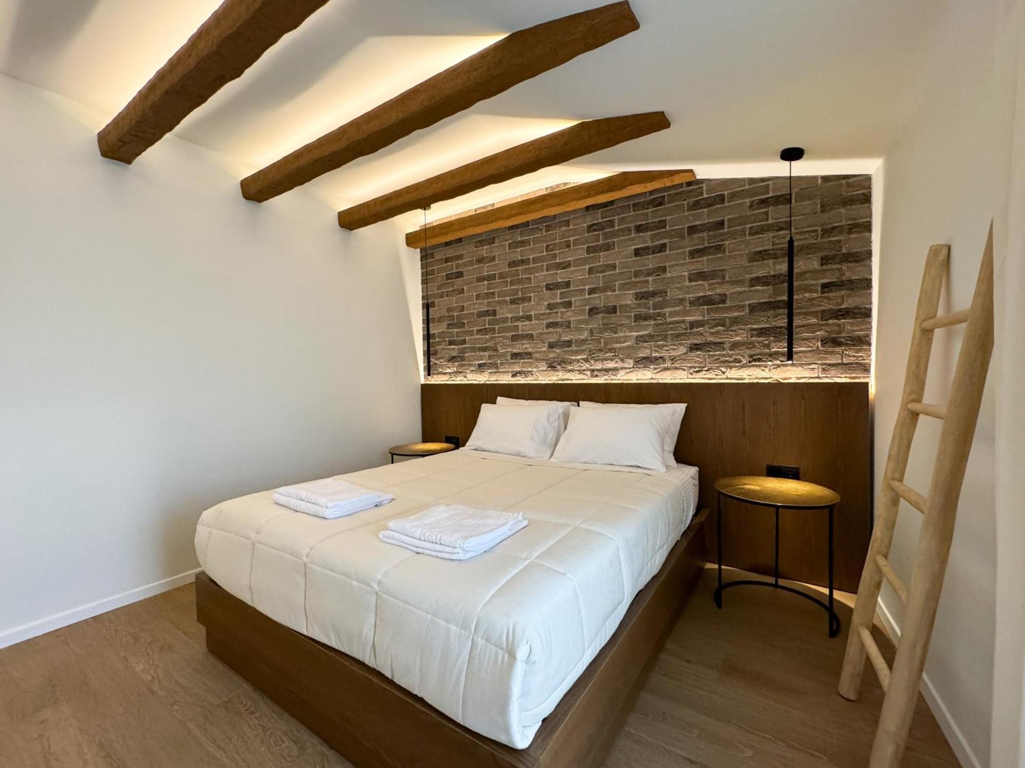 דירות Naousa  Urban Gem In The Heart Of Naoussa A Stylish Escape מראה חיצוני תמונה